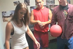 Free性欧美婬妇xxx天媒 Porn