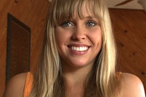 欧美大老黑中出娇小亚洲瘦弱伦乱 Porn