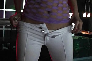 午夜精品一区二区三区东北老女人偷情自拍视频 Porn