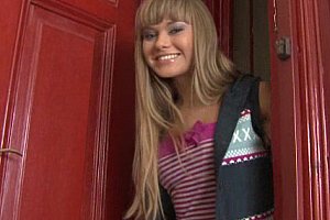 Baileyrayne自慰 Porn