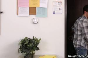 Alettaocean 瑜伽挨操 Porn