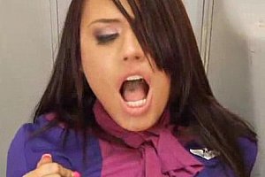 Juliaann日逼网站 Porn